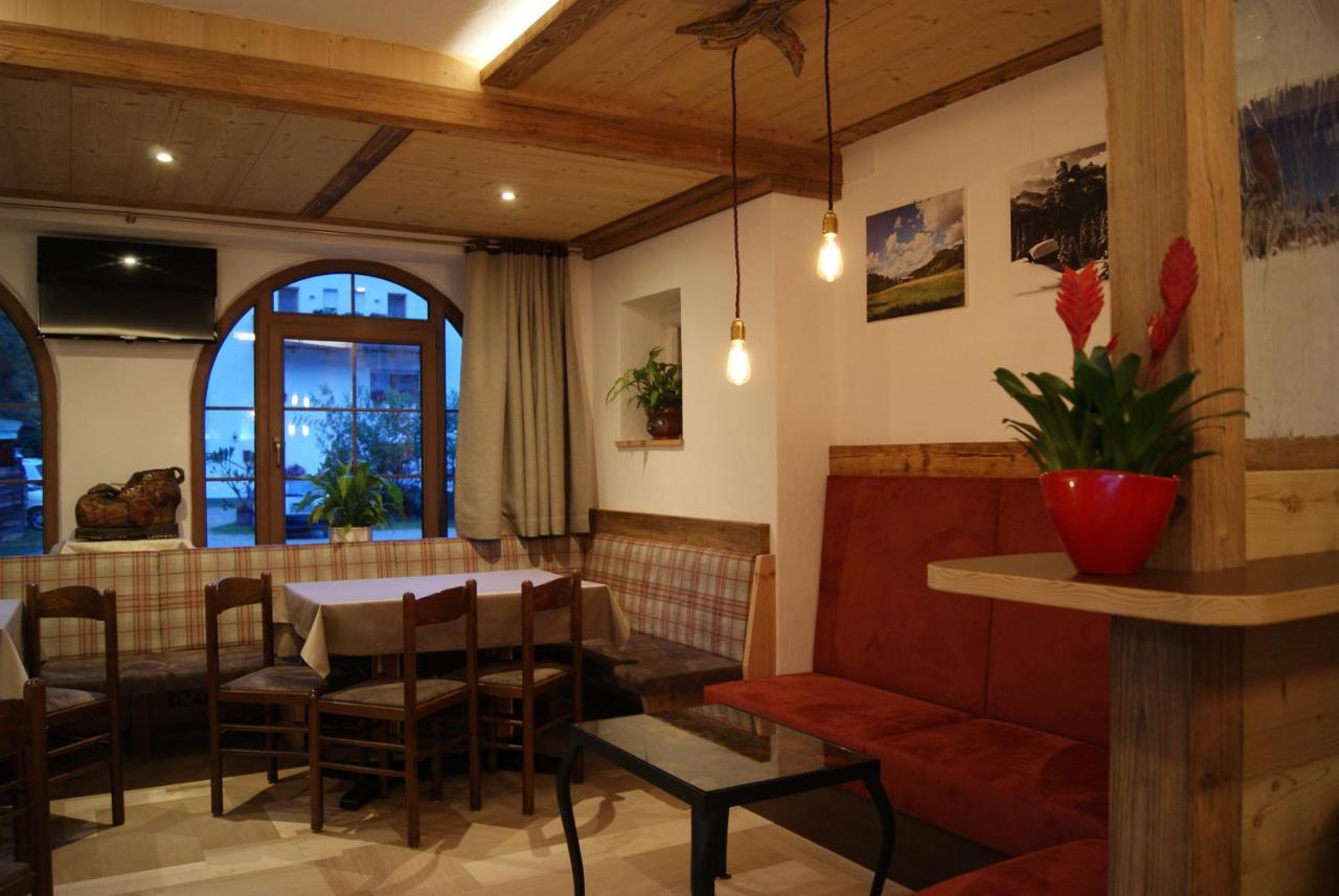Guesthouse Rungg Badia  Esterno foto