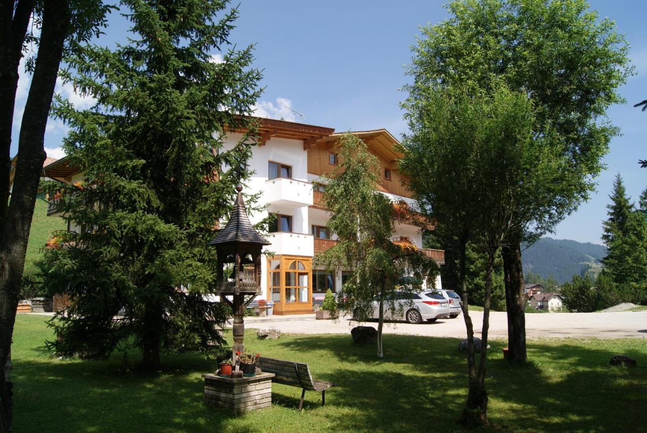 Guesthouse Rungg Badia  Esterno foto