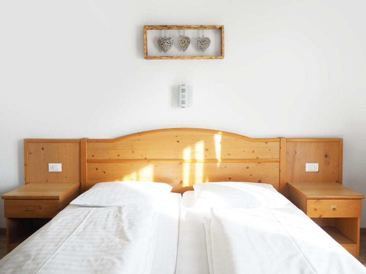 Guesthouse Rungg Badia  Esterno foto